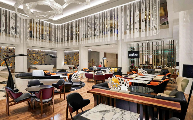 Pullman Kuala Lumpur City Centre Hotel & Residences