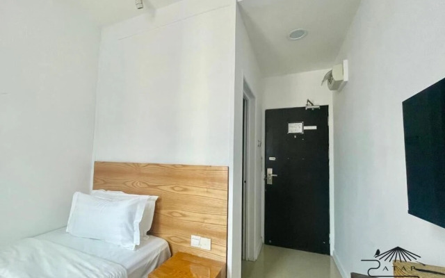 Atap Hotel