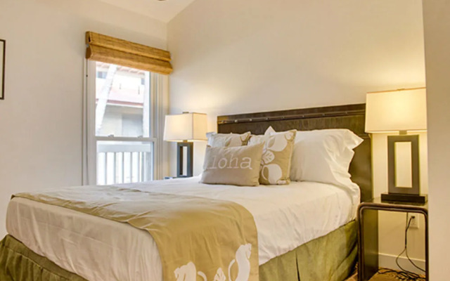 Aina Nalu Condo H208 - 2 Br Condo