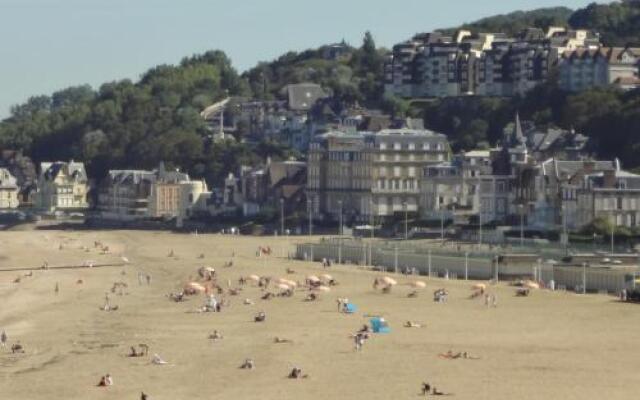 L'estacade marina deauville