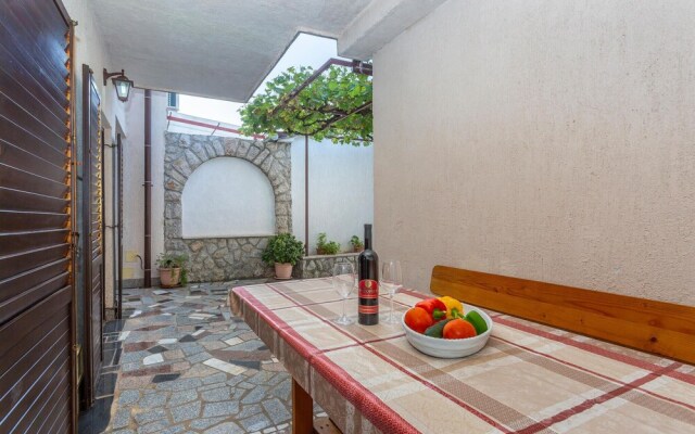 Nice Home in Omisalj With Wifi and 3 Bedrooms