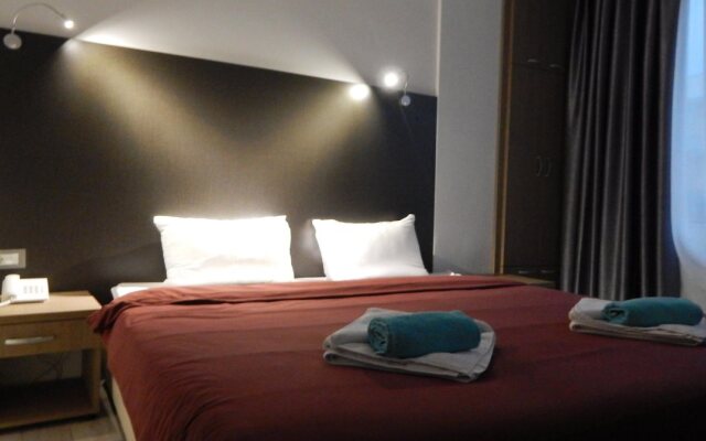Atlas City Center Hotel