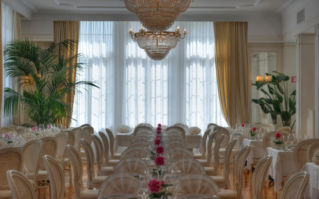 Hotel Italia Palace