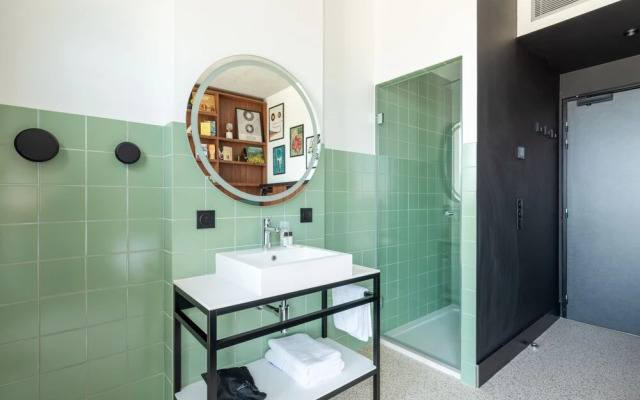 JOST Hôtel Bordeaux Centre Gare Saint Jean