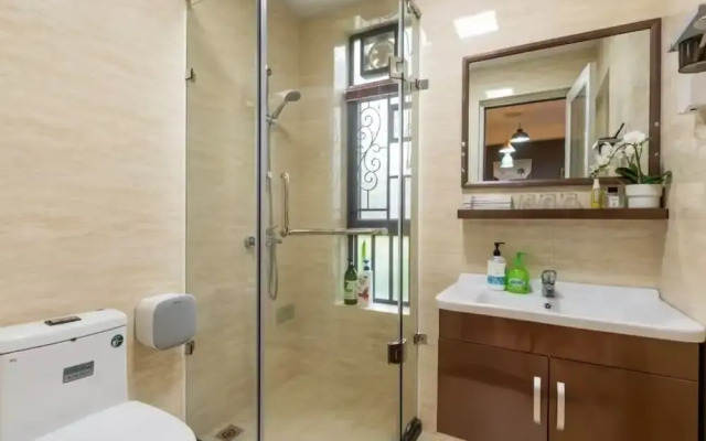 Guangzhou He She Art Apartment