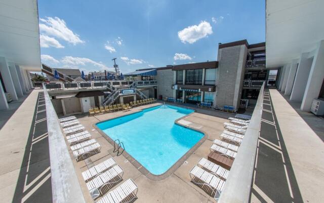 Windjammer Motor Inn