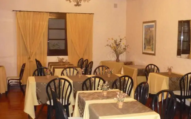 Hotel 14 de Noviembre
