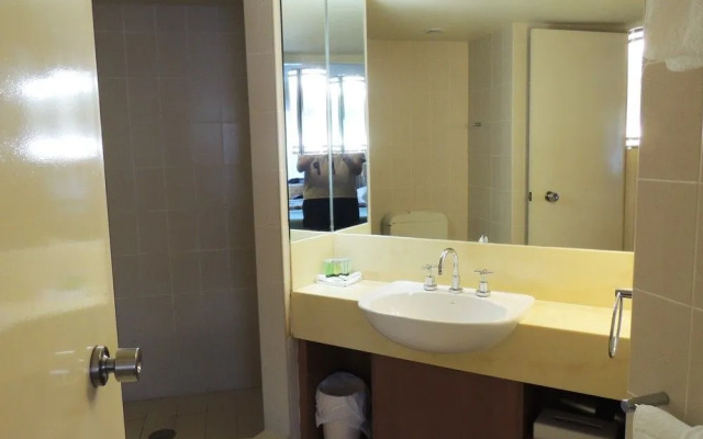 Pacific Bay Terraces