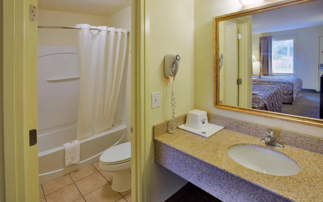 Americas Best Value Inn Nashville Downtown