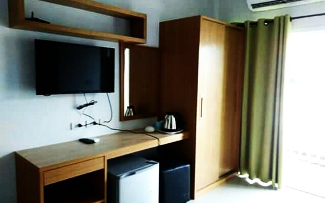 P & J Guesthouse