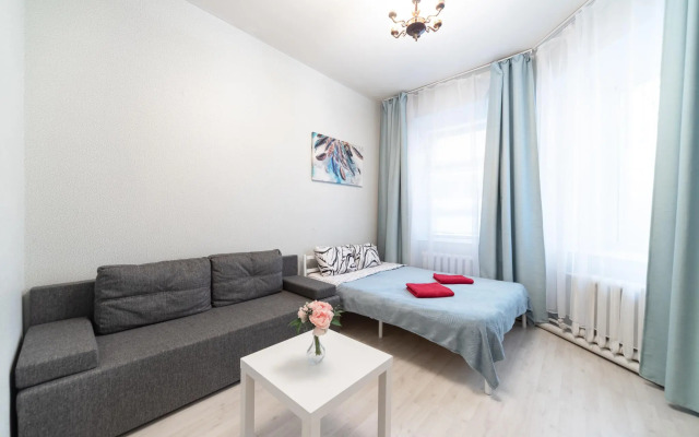 на Малой морской 16