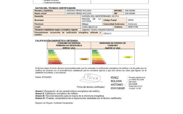 Perfectly located beachside apartment in Elviria Marbella