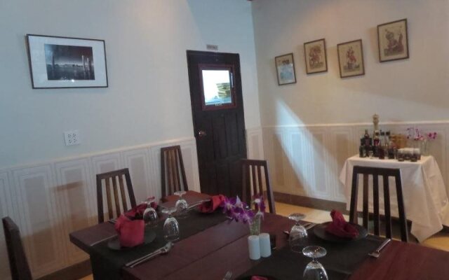 La Gondola Guesthouse And Restuarant