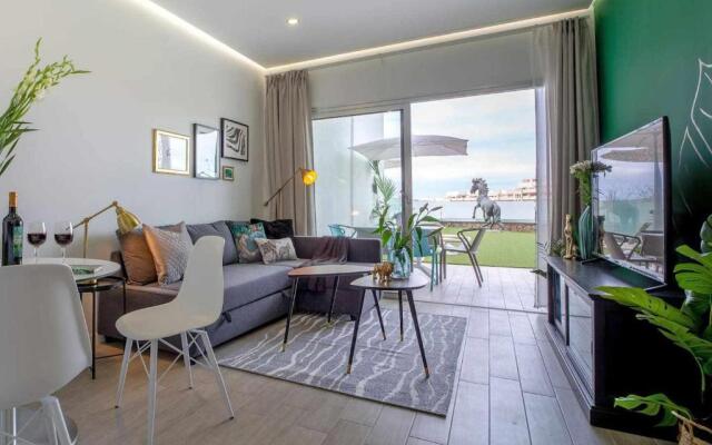 Ocean Garden Suite 10 con jardín privado