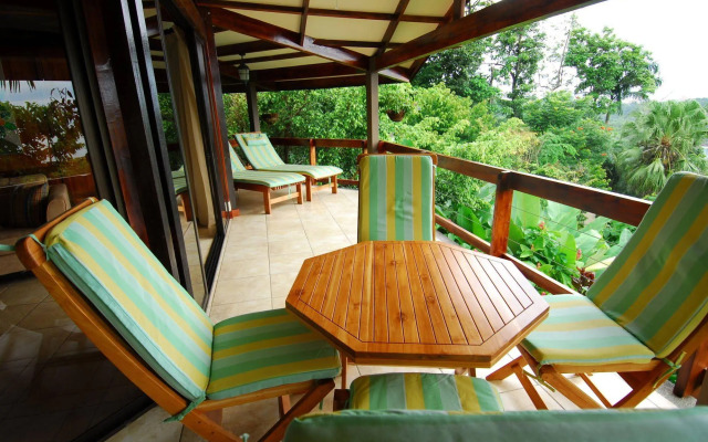 Tulemar Resort