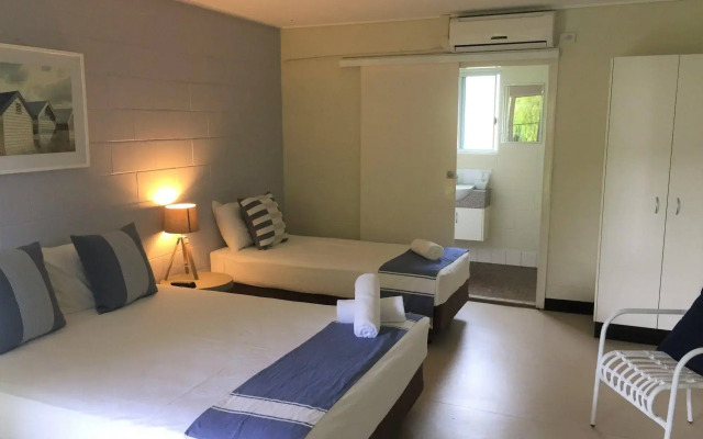 Cardwell at the Beach