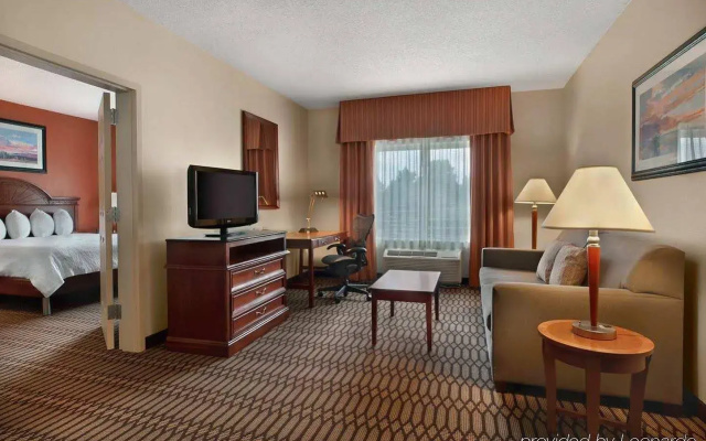 Hilton Garden Inn Birmingham/Lakeshore Drive