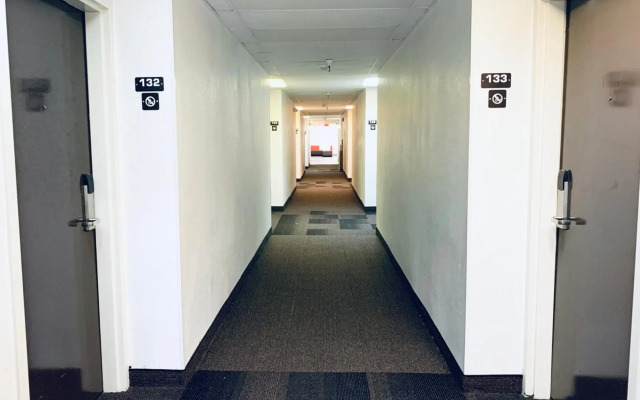 Motel 6 Lewisville, TX - Medical City