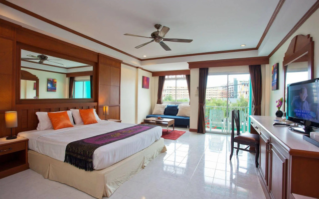 The Yim Siam Hotel