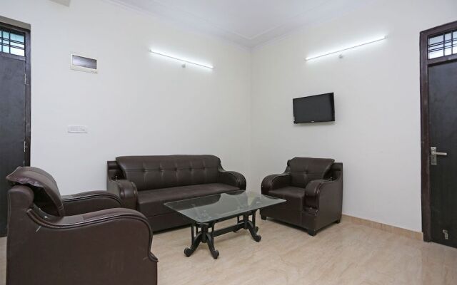 OYO 10787 Home Spacious 3BHK Bhimtal