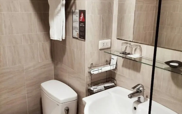 Urban Hotel33