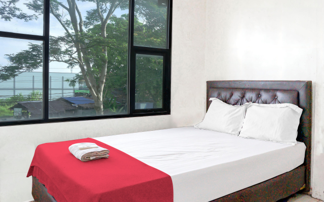 OYO 92609 Guest House Malay Singkawang