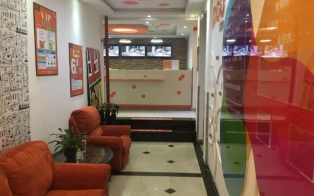 Pod Inn Hotel (Kunming City Center Nanping Pedestrian Street Cuihu Park)