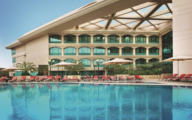 Mövenpick Grand Al Bustan Dubai