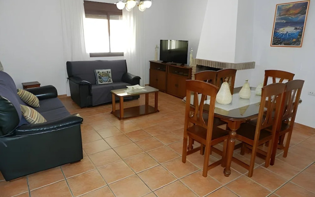 Apartamentos piscina compartida