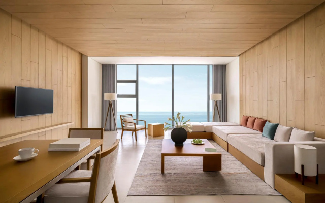 Signature By M Village Beachfront Hotel – Guest Rooms – Da Nang