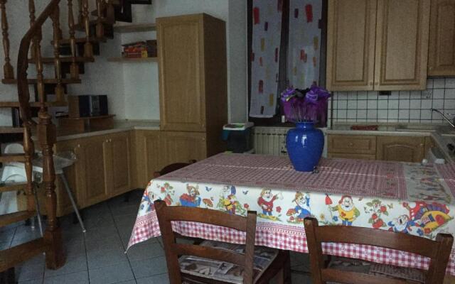 Casa Vacanze Il cortile da Manu, Maggy&Hope