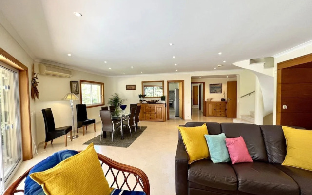 Vilamoura Amazing Golf Villa With Pool