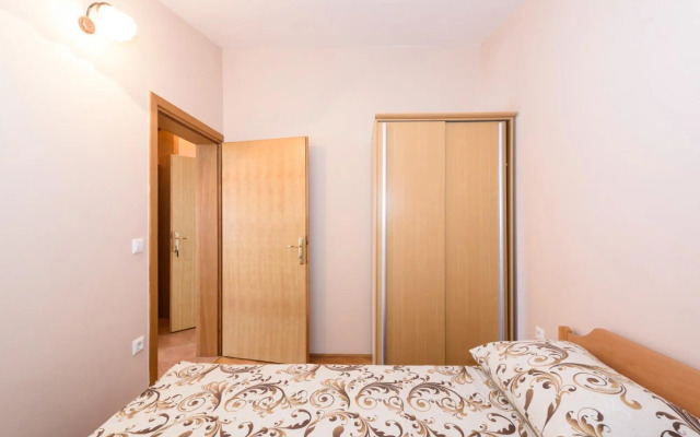 Vese - 100 m from beach - A4(2+2)