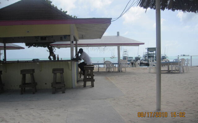 Anegada Reef Hotel