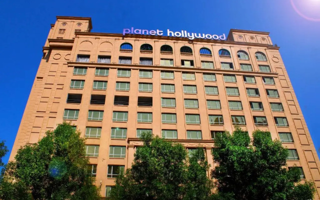 Planet Hollywood