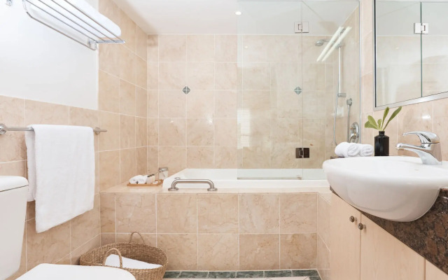 Sea Change Beachfront Apartments