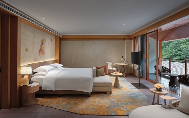 Crowne Plaza Shennongjia by IHG