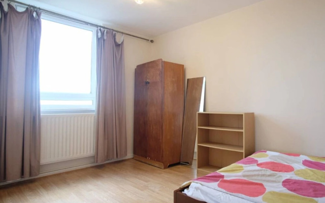 2-bed Apartment in London Woolwich