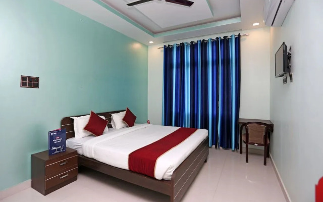 OYO Flagship 199 Gomti Nagar
