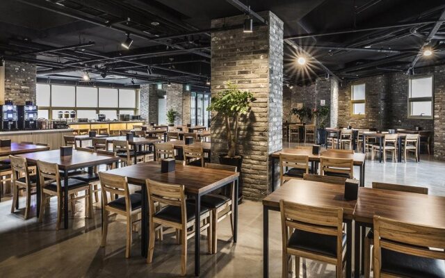 Kenny Stay Jeju Seogwipo