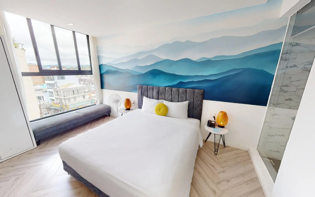 Len's Hotel