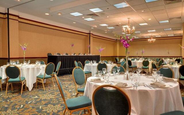 Best Western University Plaza