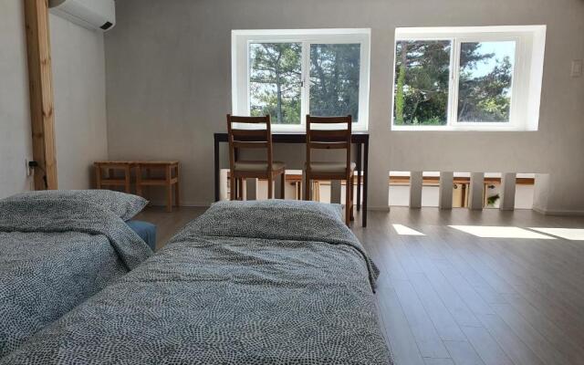 Contain Jeju-Darangswi