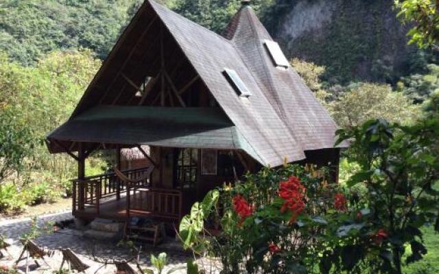 Cabañas Pailon del Diablo