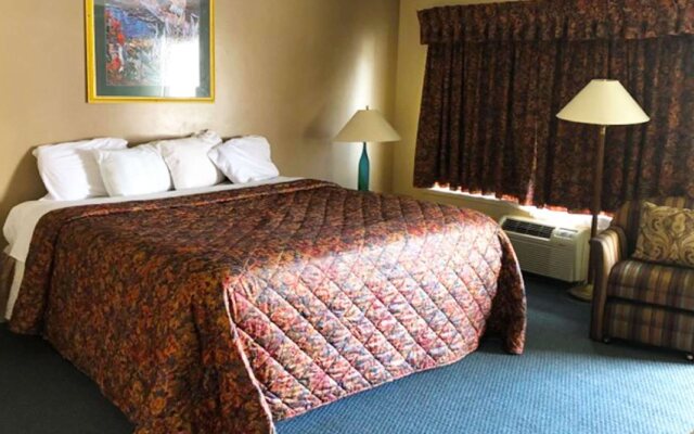 Village Inn Motel Holt