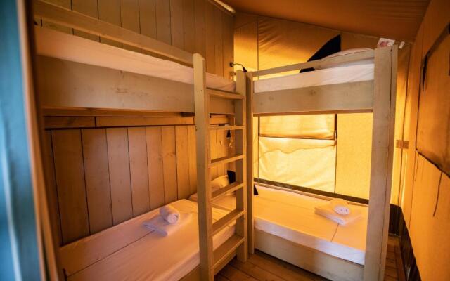 Arena One 99 Glamping