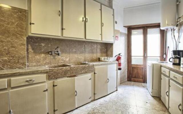 Apolónia 3 Frontal River View