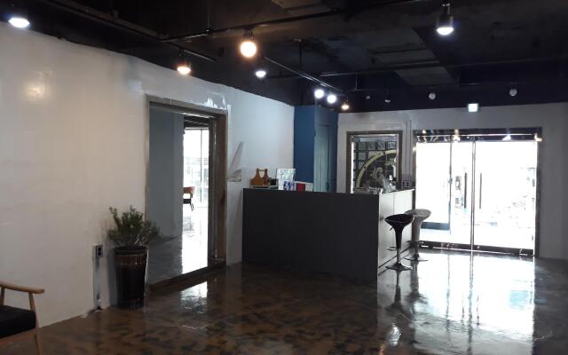 Daegu Dongseongro Gyeong`s Hostel