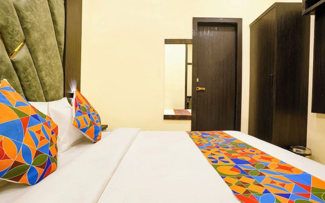 Fabhotel Skyline Suite