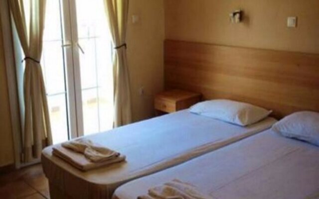 Quayside Village Hotel — Adults Only